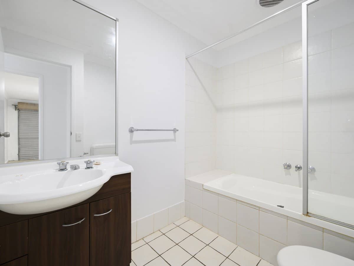 590 Pine Ridge Road, COOMBABAH - Thumbnail 10