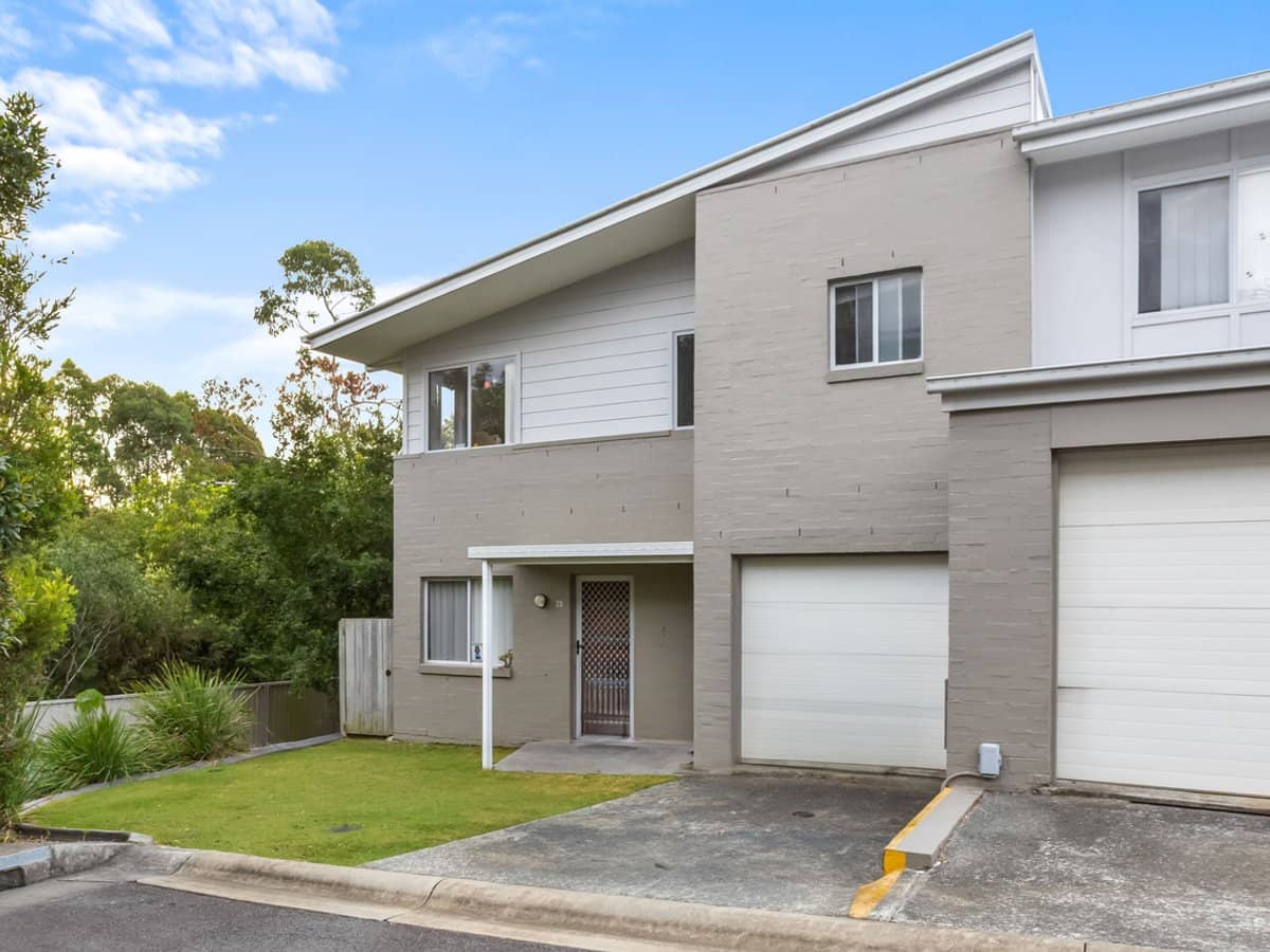 2 Toohey Street, Pacific Pines - Thumbnail 1