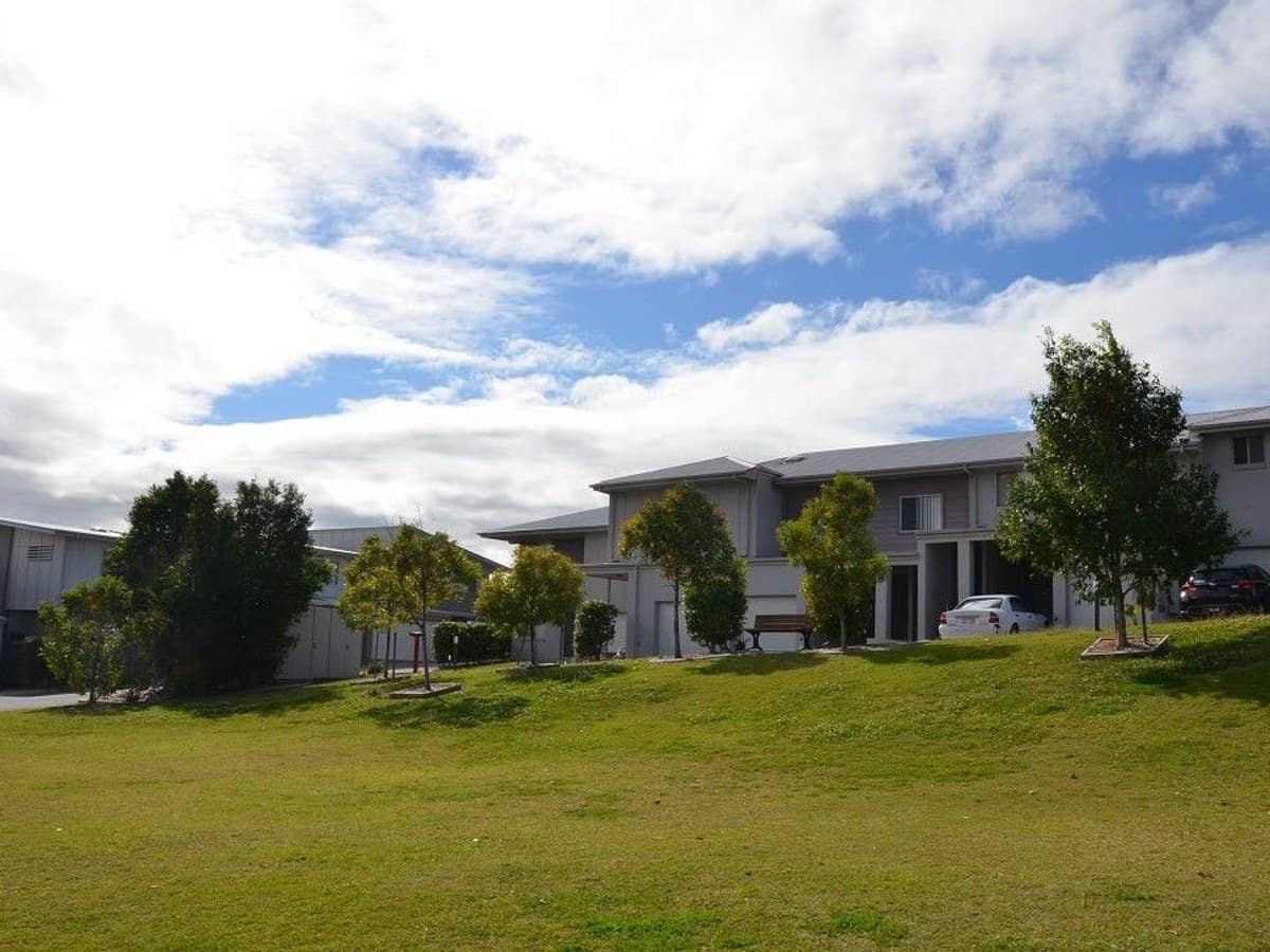 2 Toohey Street, Pacific Pines - Thumbnail 9