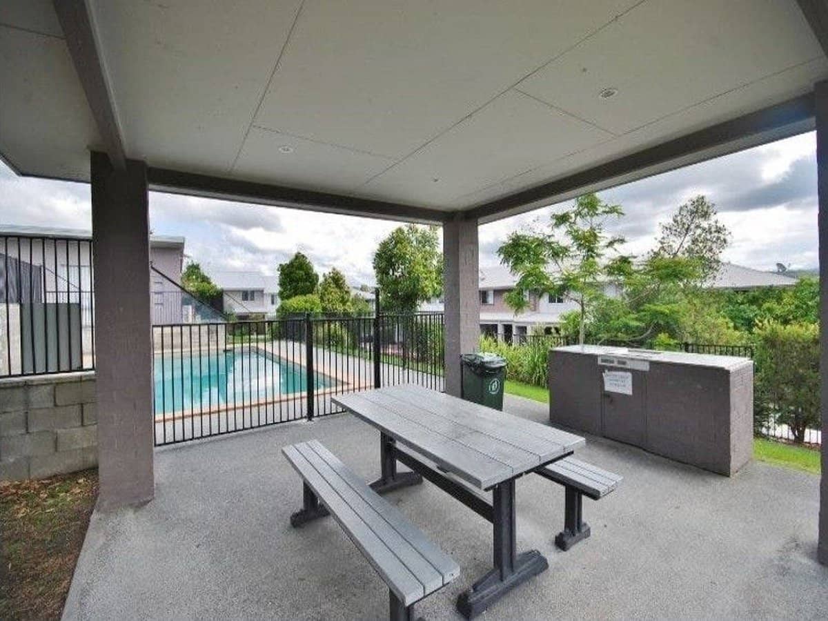 2 Toohey Street, Pacific Pines - Thumbnail 11