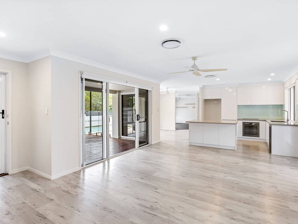 41 Barradeen Circuit, Pacific Pines - Thumbnail 5