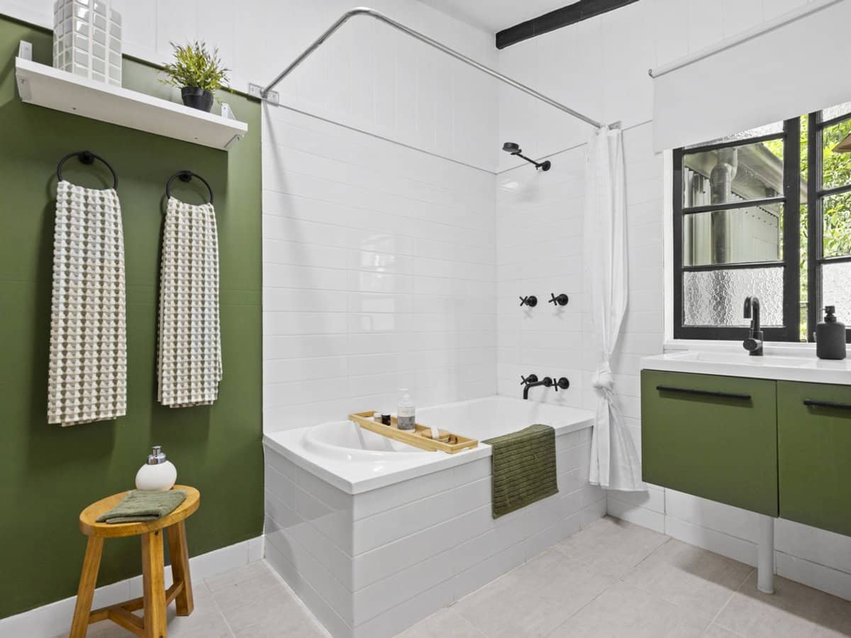 14 King Parrot Court, CLAGIRABA - Thumbnail 17