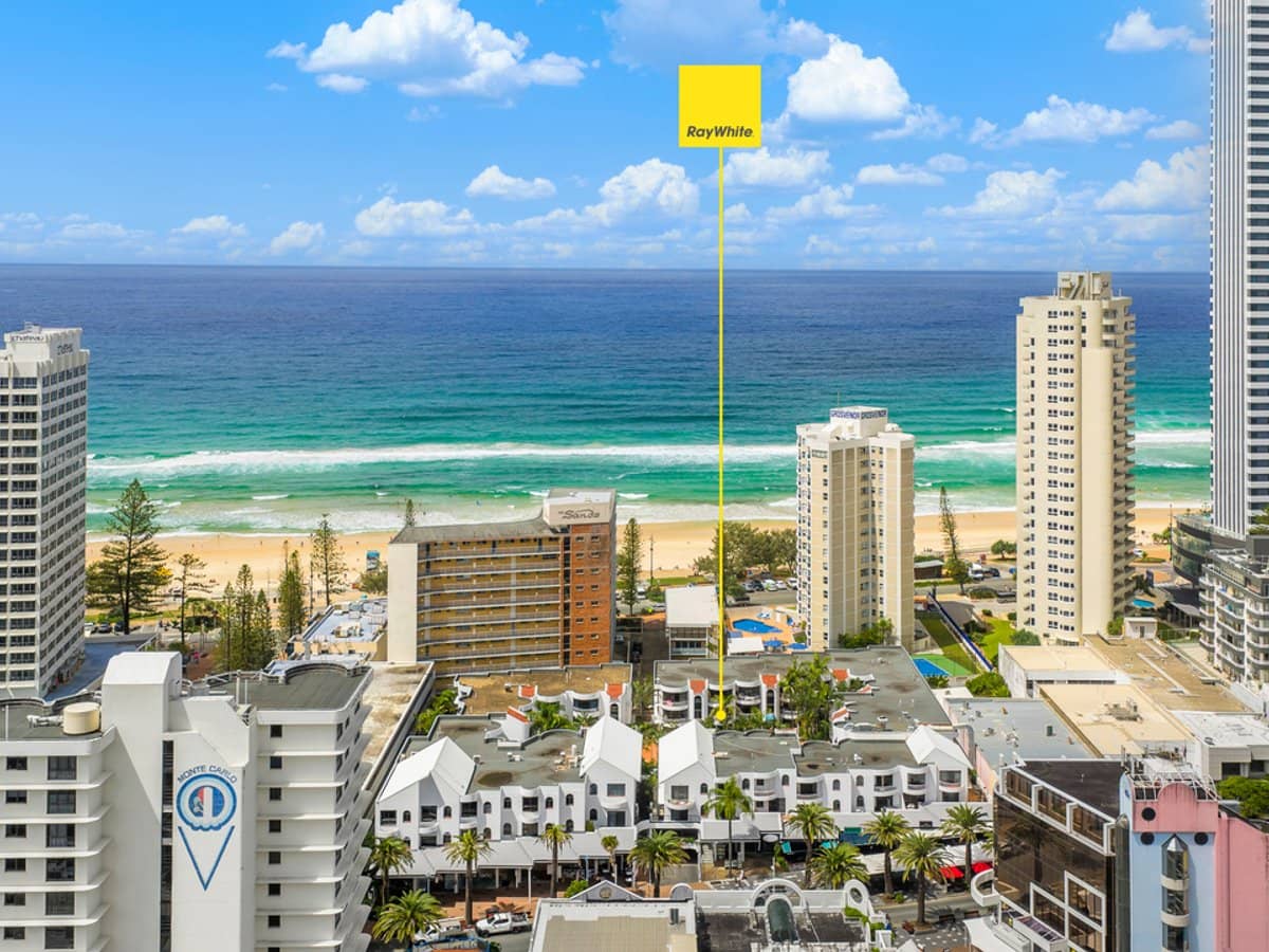 31 Orchid Avenue, SURFERS PARADISE - Thumbnail 1