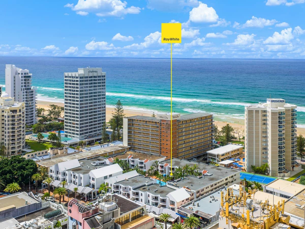 31 Orchid Avenue, SURFERS PARADISE - Thumbnail 16