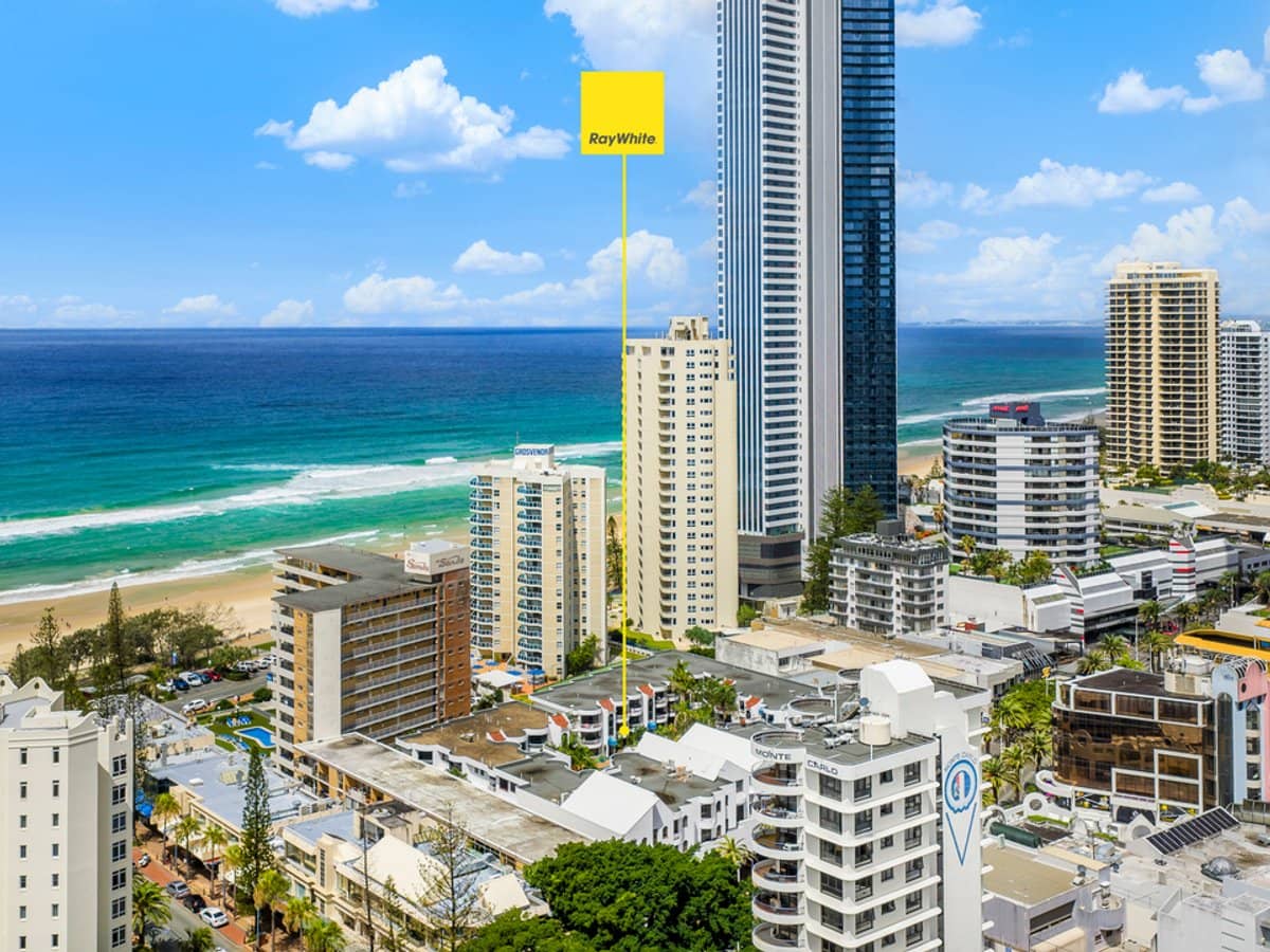 31 Orchid Avenue, SURFERS PARADISE - Thumbnail 17