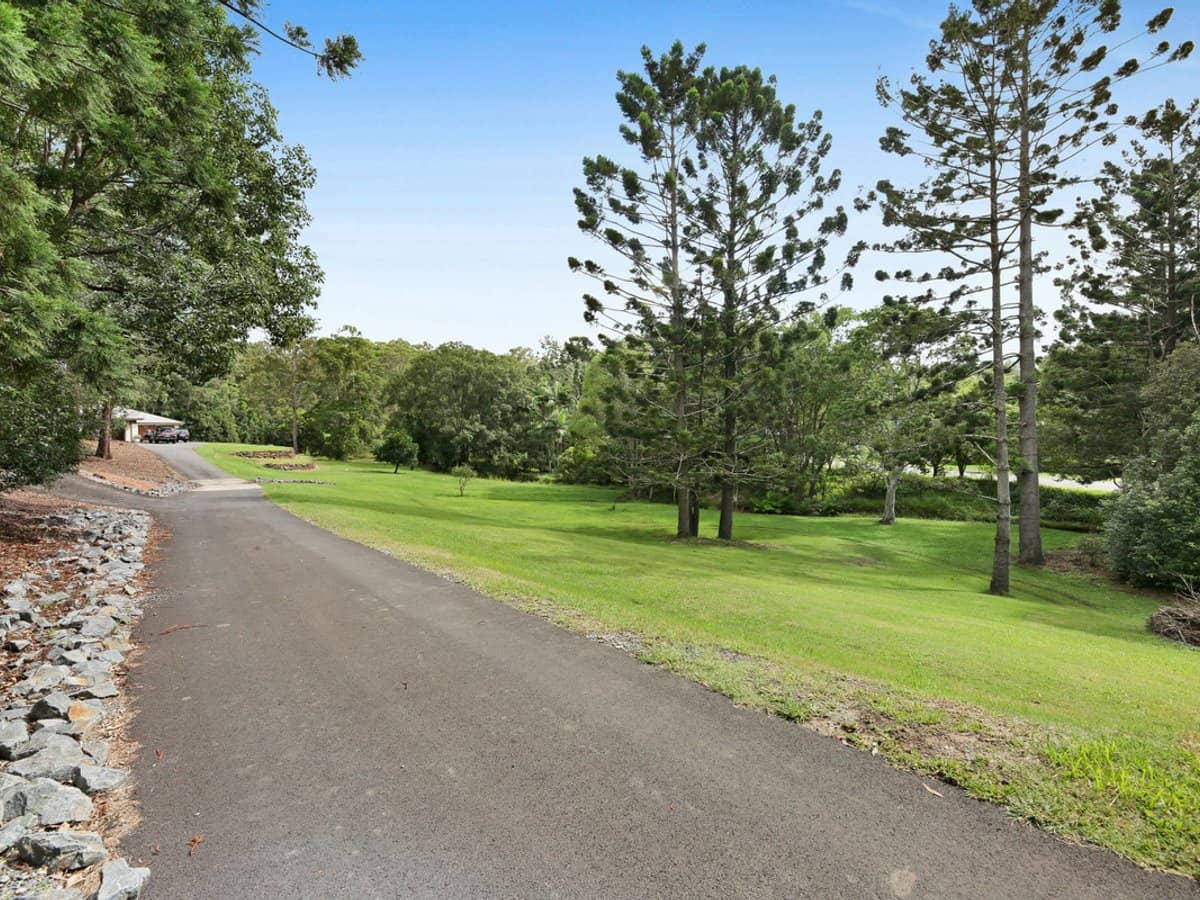 55 Coorabin Court, Tallebudgera - Thumbnail 15