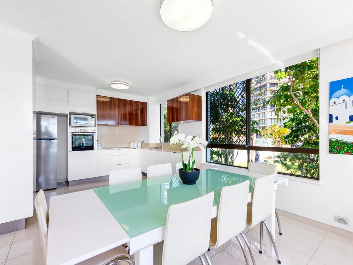 2964 Gold Coast Highway, SURFERS PARADISE - Thumbnail 17