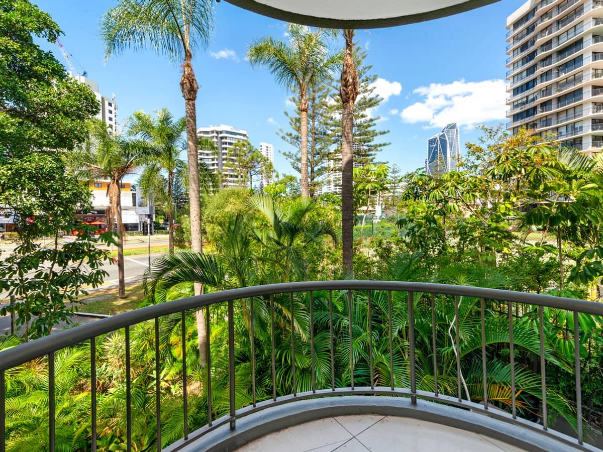 2964 Gold Coast Highway, SURFERS PARADISE - Thumbnail 20