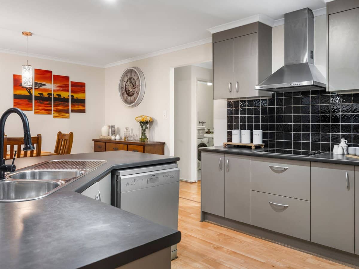 3 Lilyvale Crescent, Ormeau - Thumbnail 7