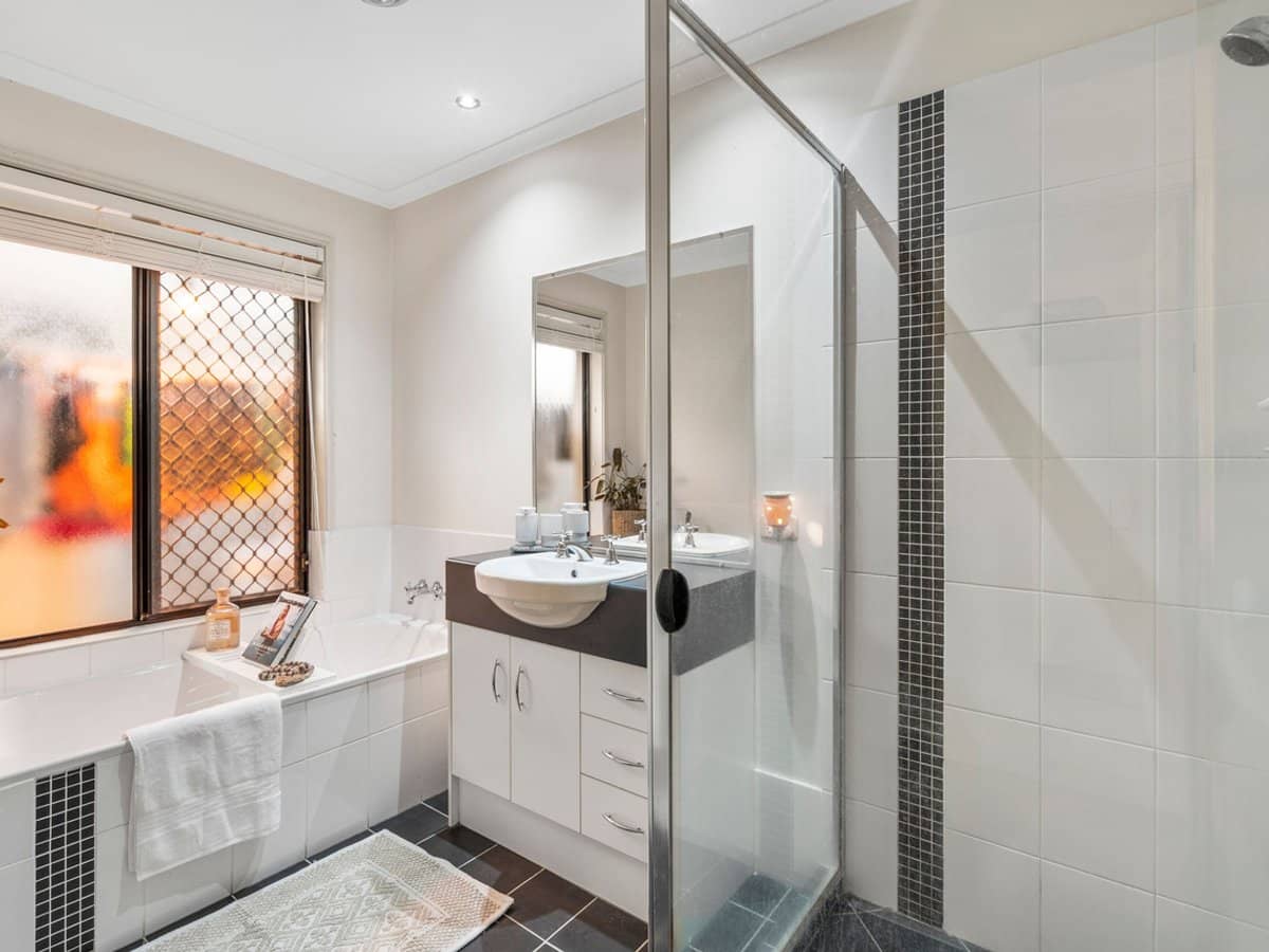 3 Lilyvale Crescent, Ormeau - Thumbnail 14