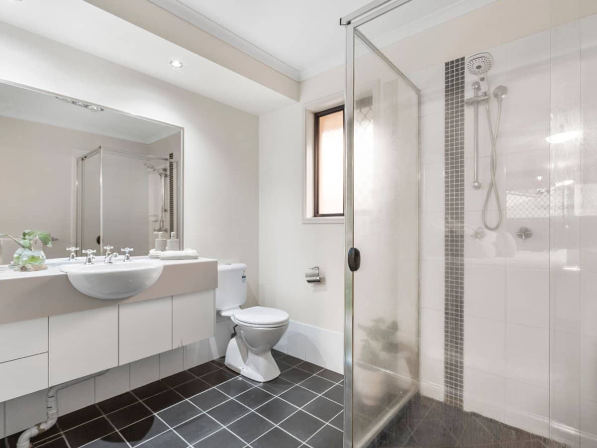 3 Lilyvale Crescent, Ormeau - Thumbnail 15