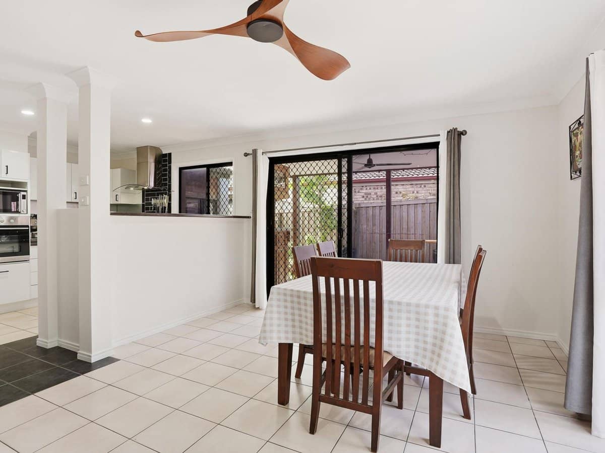 28 Tussock Crescent, ELANORA - Thumbnail 6