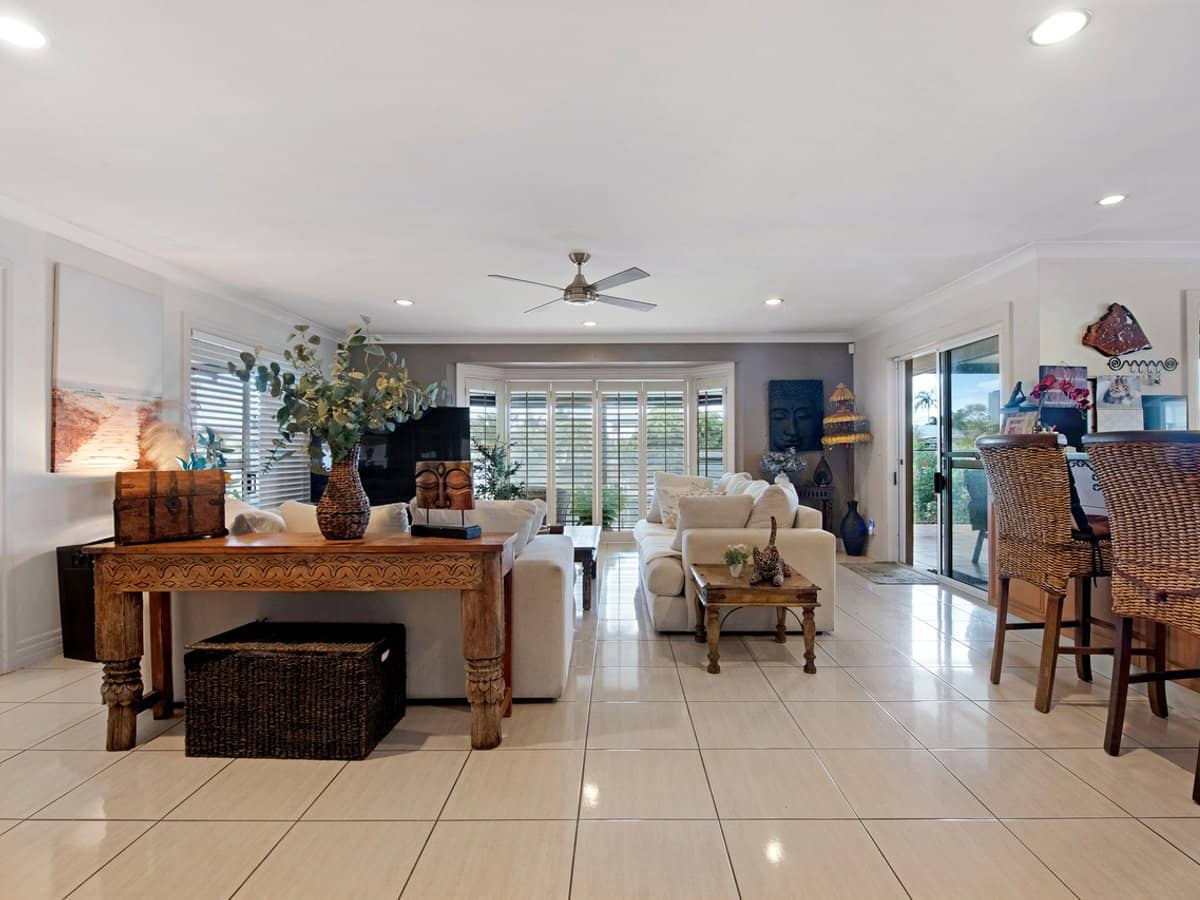 5 Drayton Terrace, MERMAID WATERS - Thumbnail 4