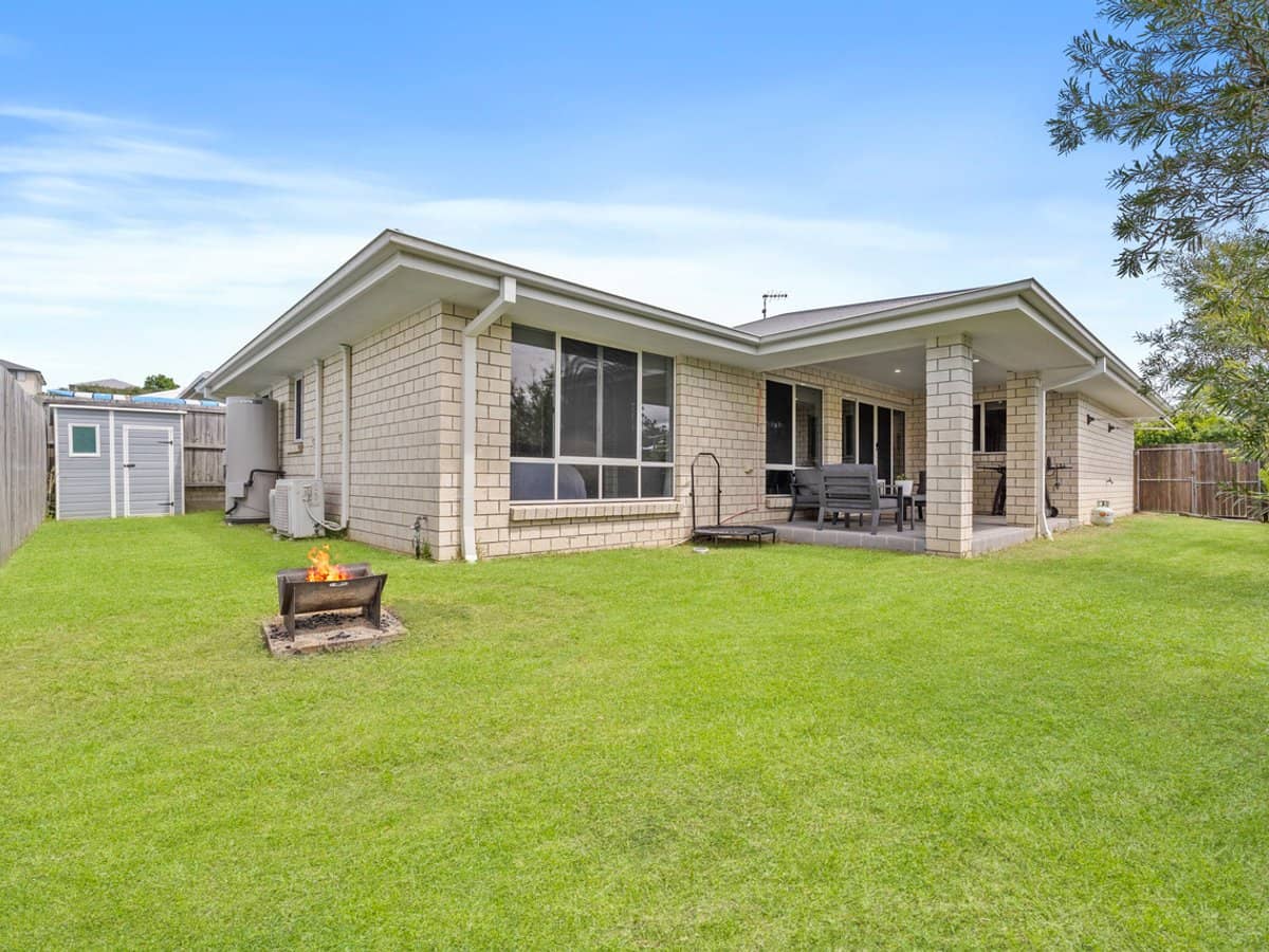 2 Peel Street, HOLMVIEW - Thumbnail 1