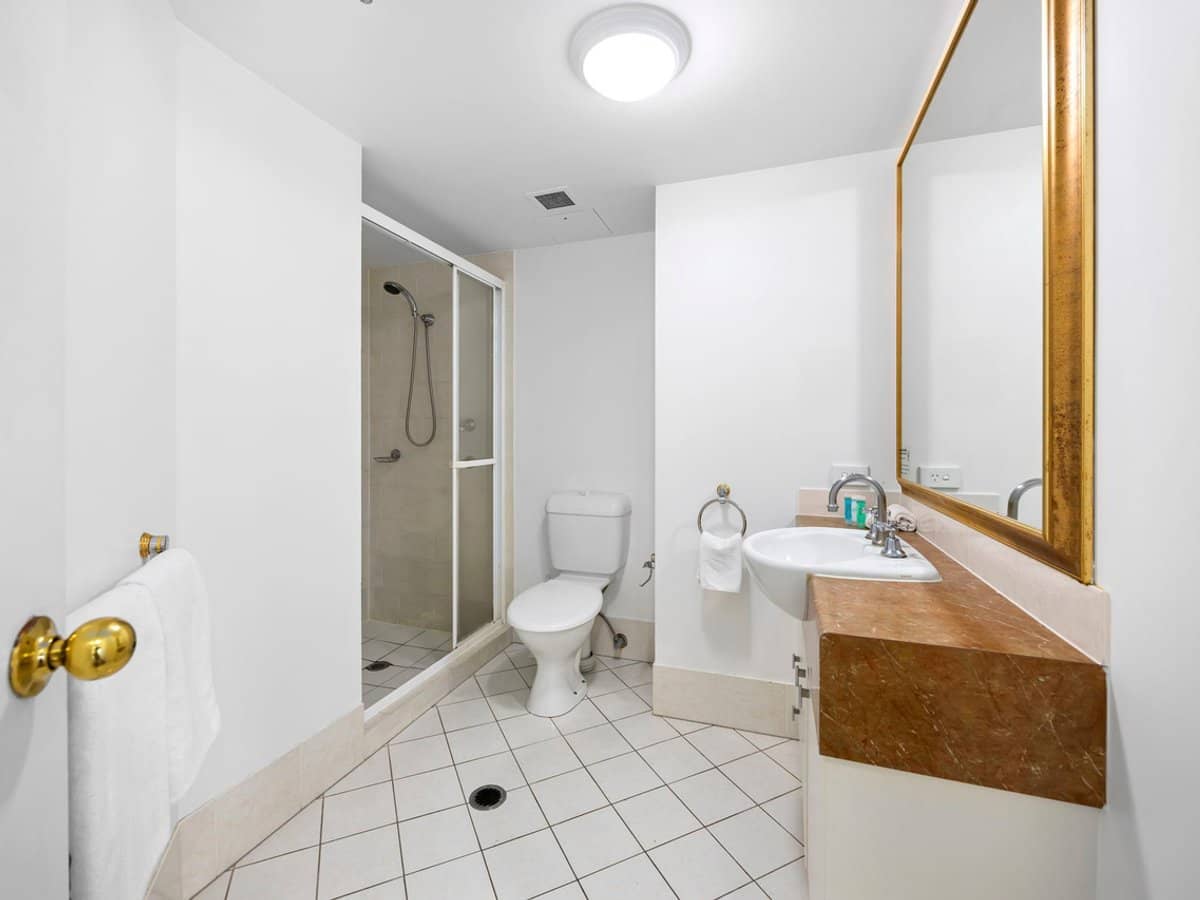 2623-2633 Gold Coast Highway, BROADBEACH - Thumbnail 7