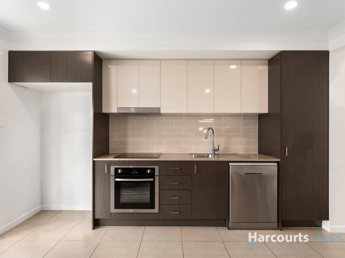 22 Neumann Drive, YARRABILBA - Thumbnail 9