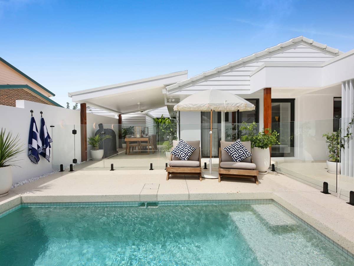 104 Christine Avenue, Burleigh Waters - Thumbnail 1