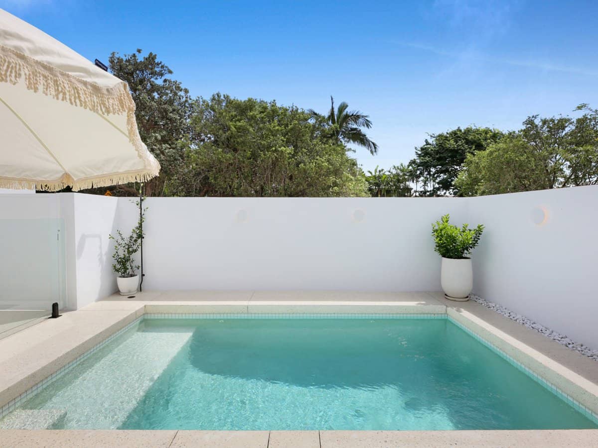 104 Christine Avenue, Burleigh Waters - Thumbnail 18