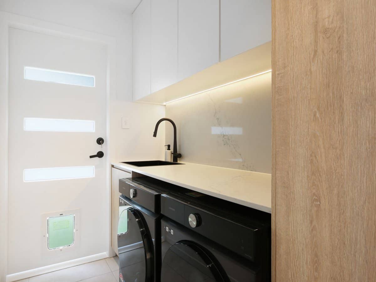 104 Christine Avenue, Burleigh Waters - Thumbnail 19