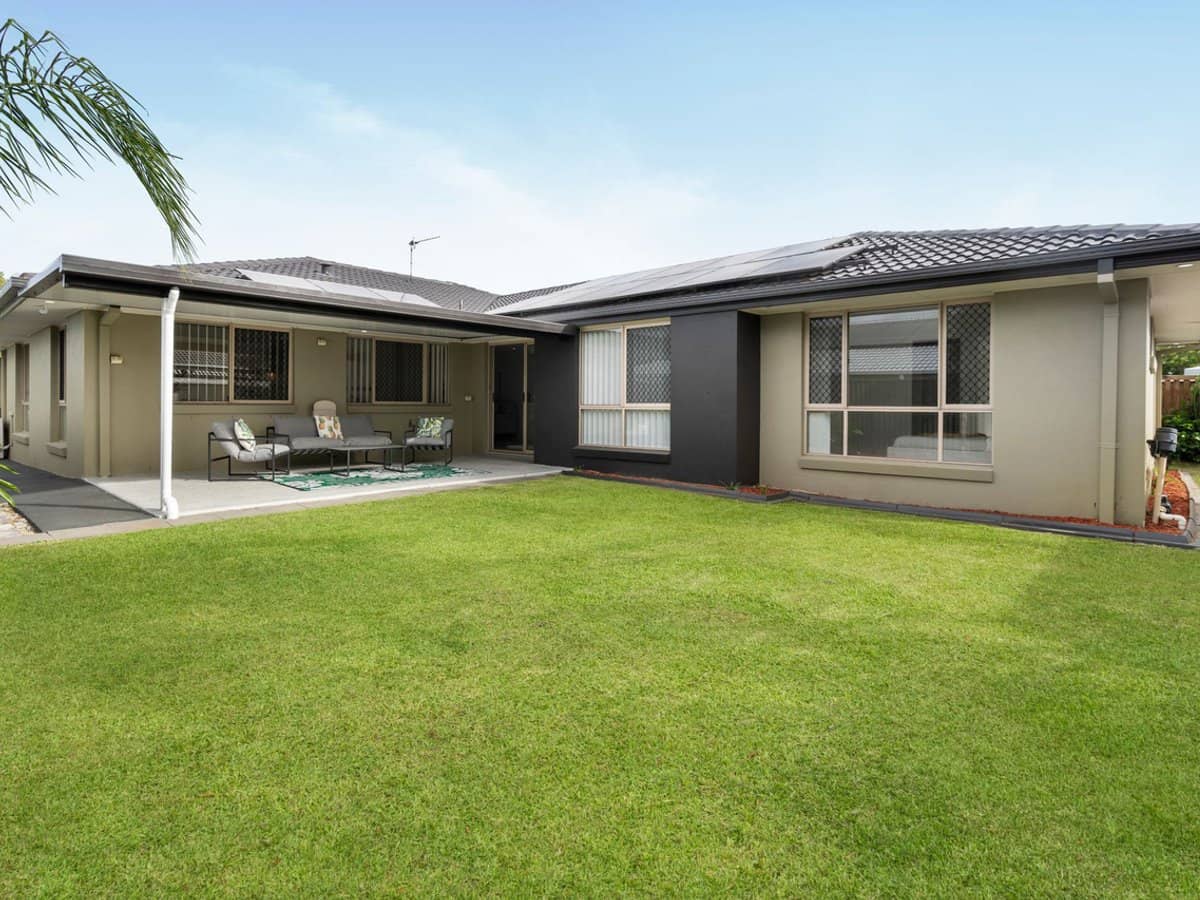 157 Christine Avenue, BURLEIGH WATERS - Thumbnail 17