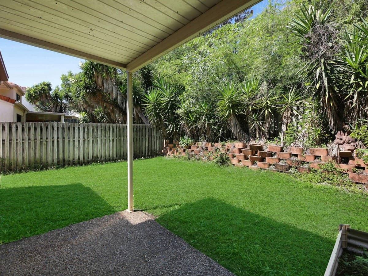 74 Universal Street, Pacific Pines - Thumbnail 13