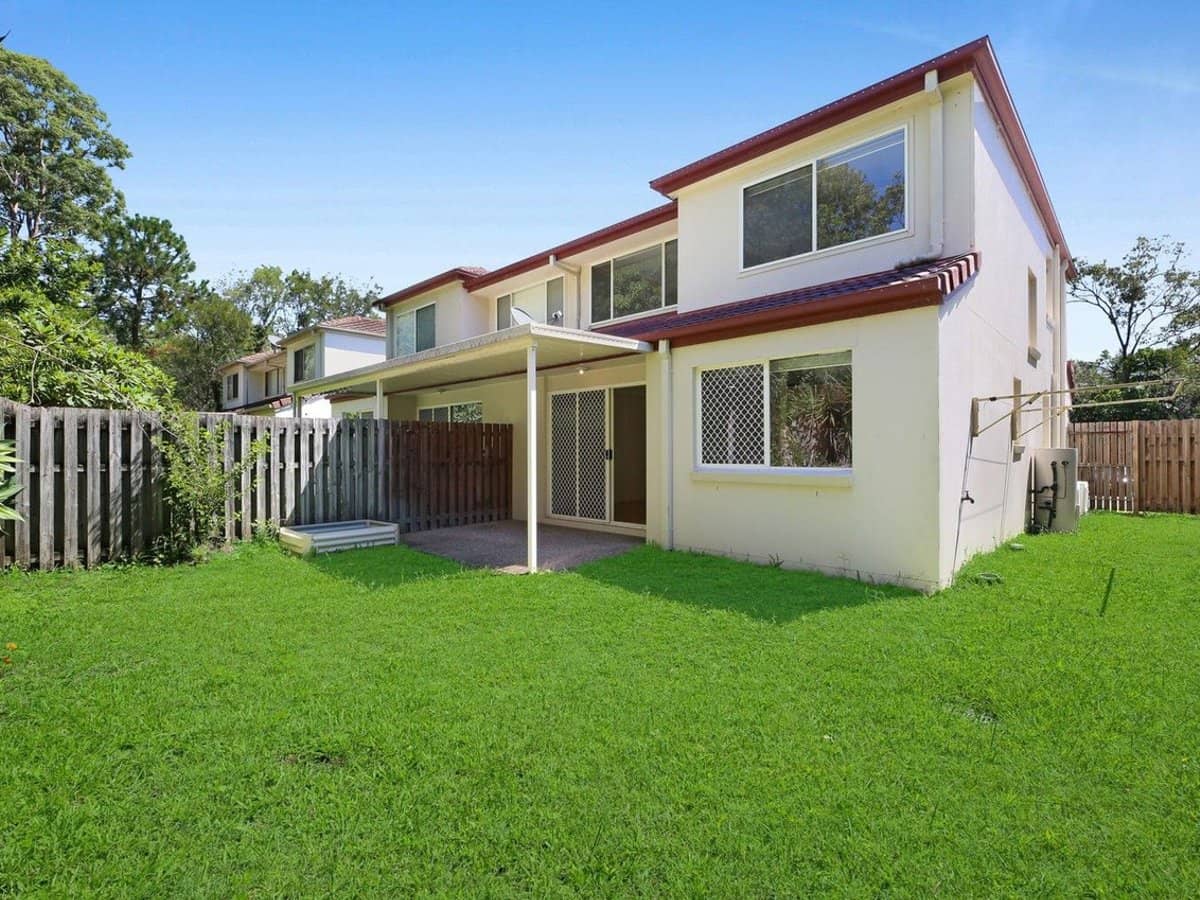 74 Universal Street, Pacific Pines - Thumbnail 14