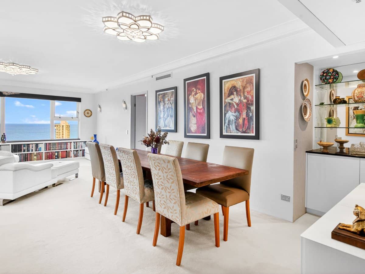 12 Commodore Drive, PARADISE WATERS - Thumbnail 4