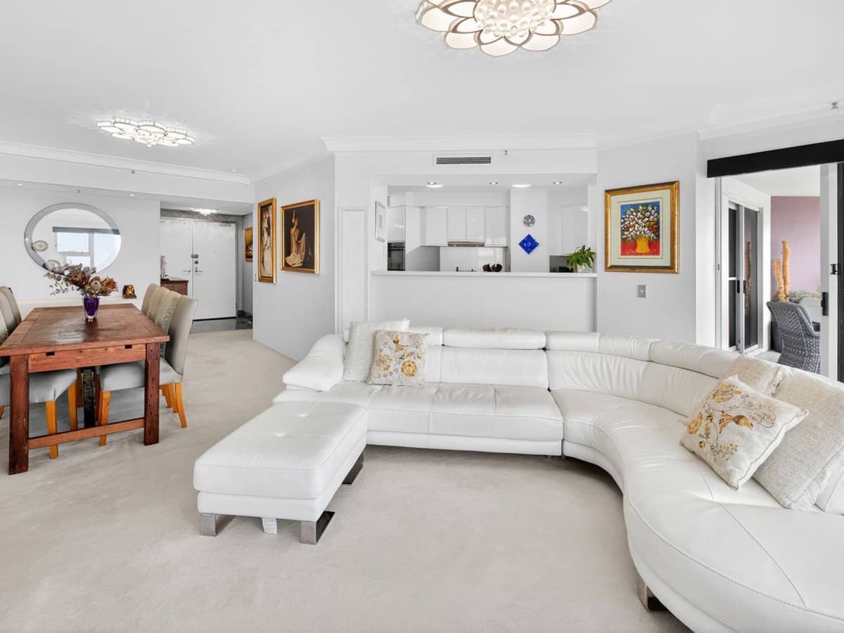 12 Commodore Drive, PARADISE WATERS - Thumbnail 7