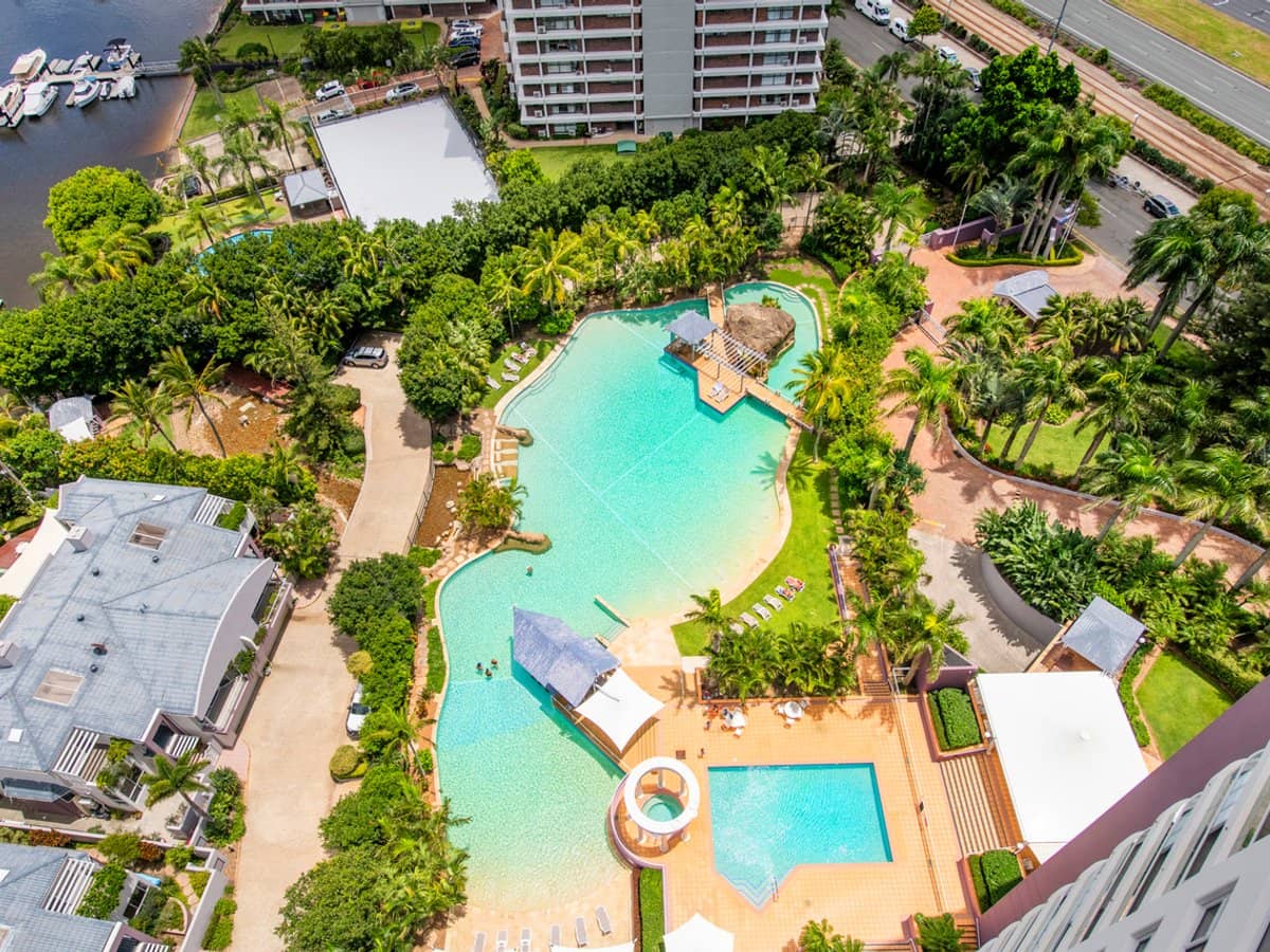 12 Commodore Drive, PARADISE WATERS - Thumbnail 22