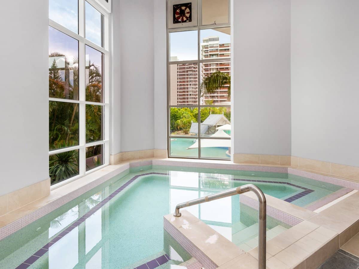 12 Commodore Drive, PARADISE WATERS - Thumbnail 27