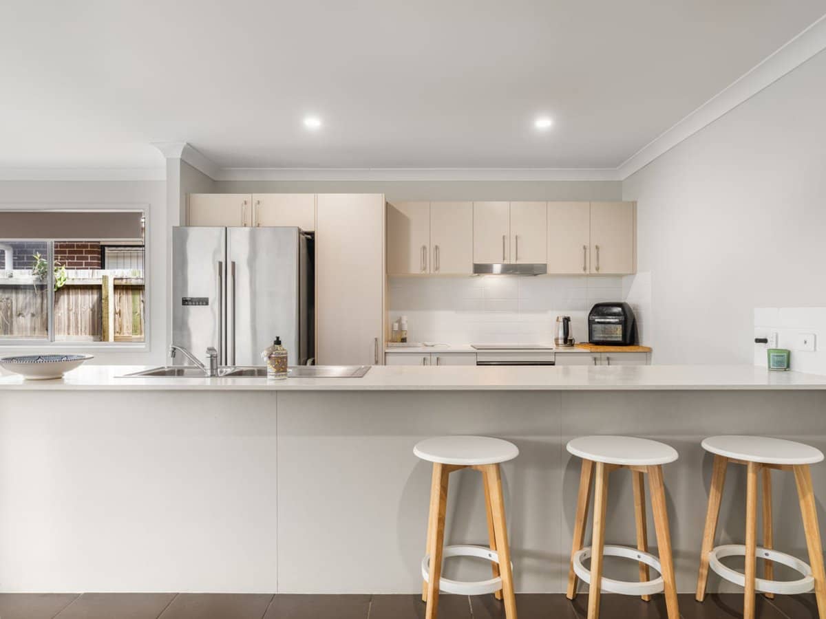 10 Macmillan Loop, BELIVAH - Thumbnail 2