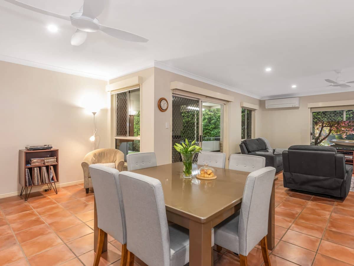 1 Prominent Crescent, UPPER COOMERA - Thumbnail 5