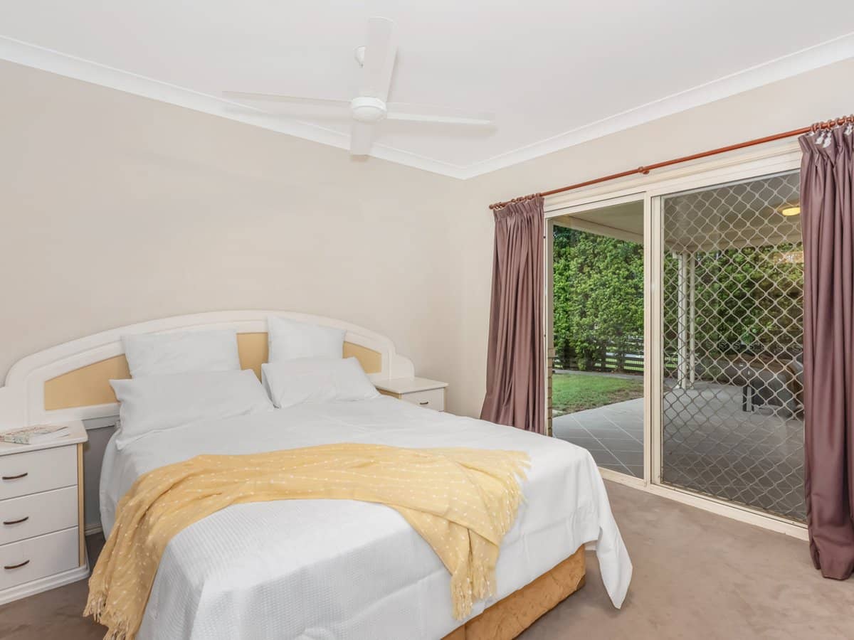 1 Prominent Crescent, UPPER COOMERA - Thumbnail 9