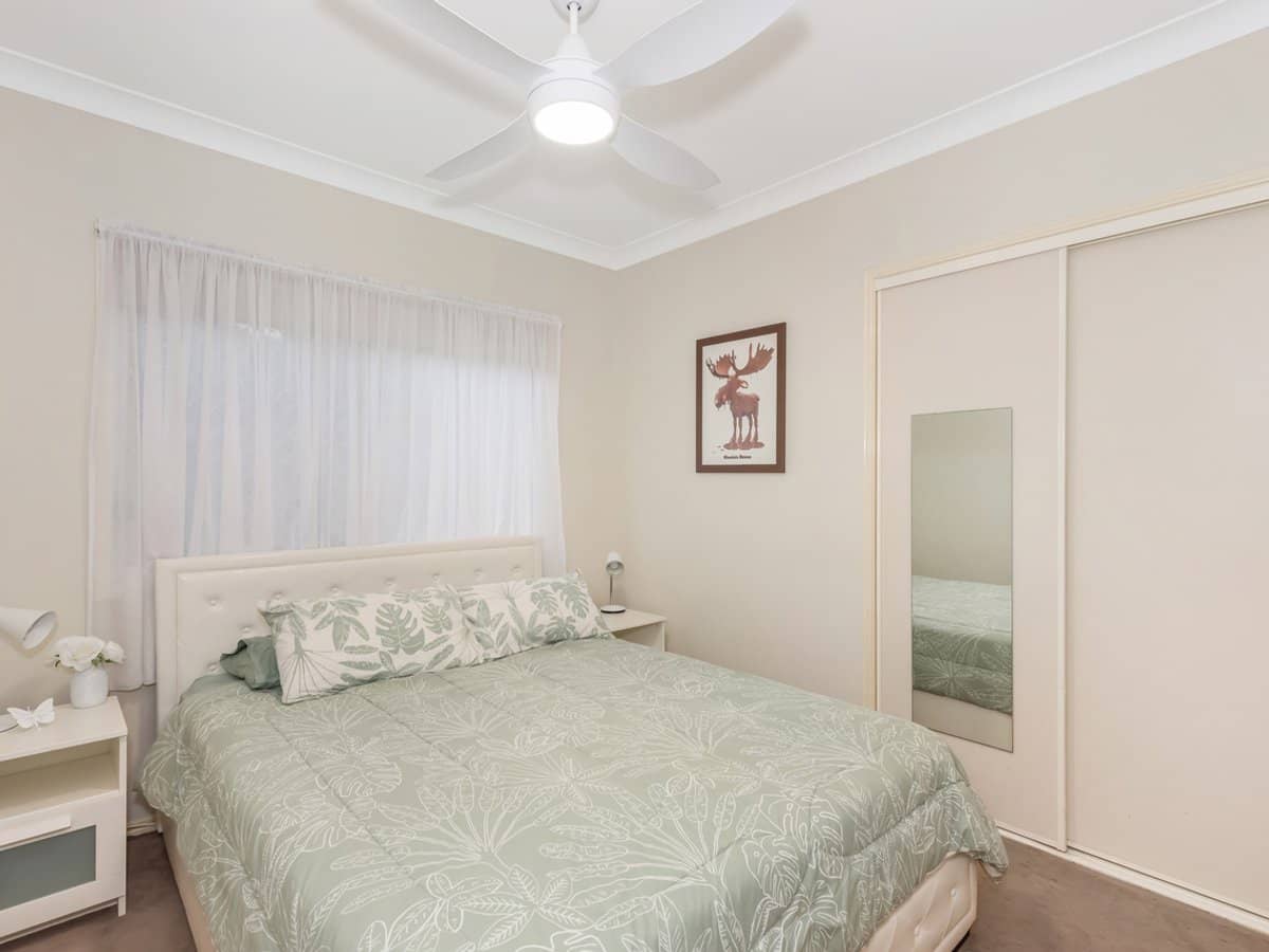 1 Prominent Crescent, UPPER COOMERA - Thumbnail 13