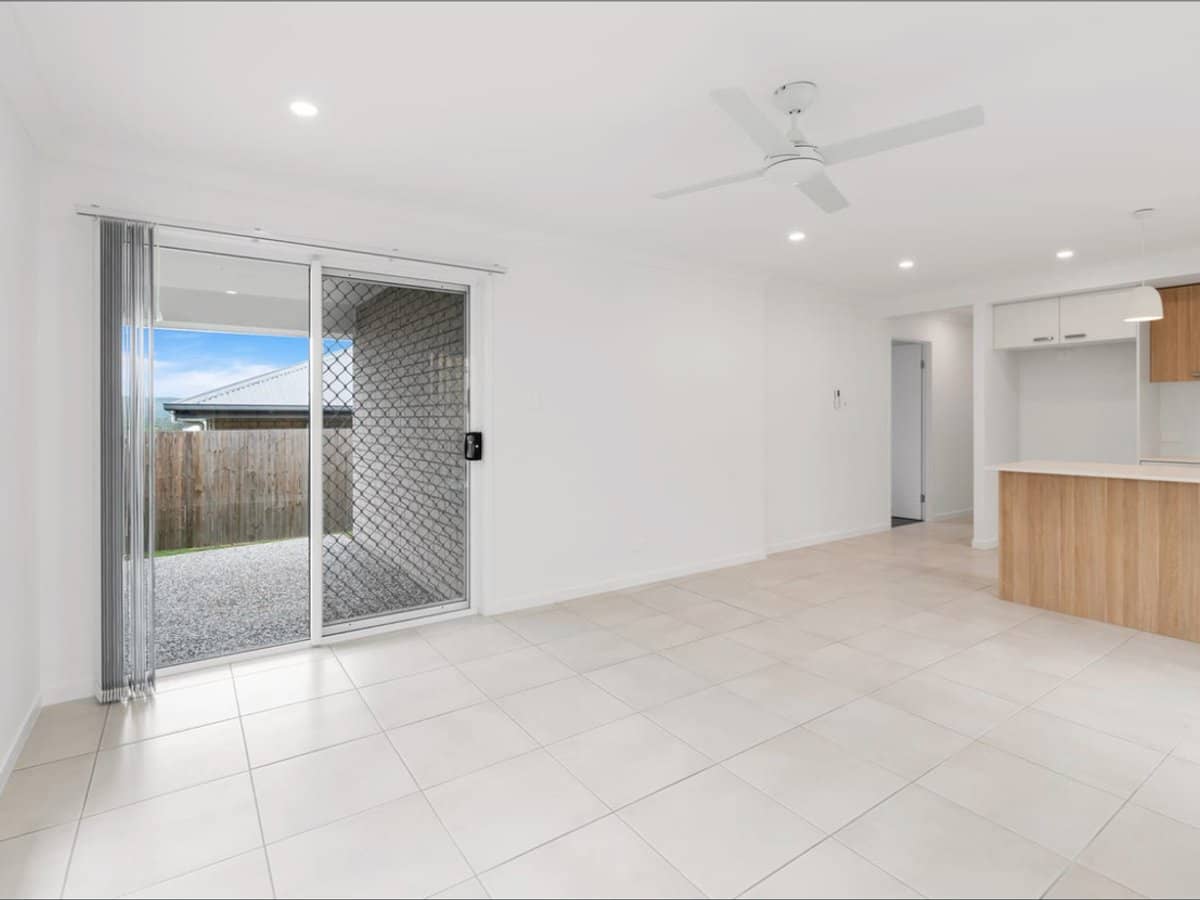 11 Byfield Place, YARRABILBA - Thumbnail 3