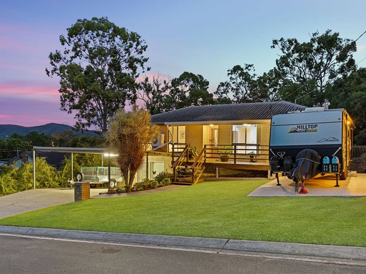 8 The Mores, NERANG - Thumbnail 3