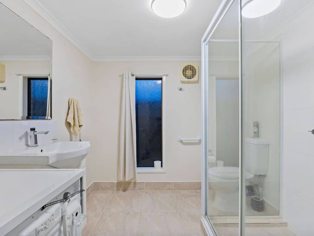 8 The Mores, NERANG - Thumbnail 19