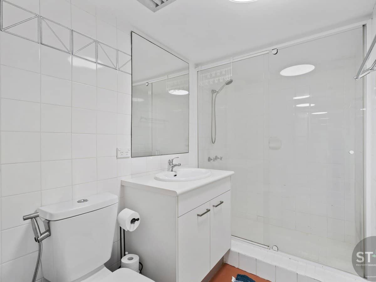 3355 Gold Coast Highway, Surfers Paradise - Thumbnail 7