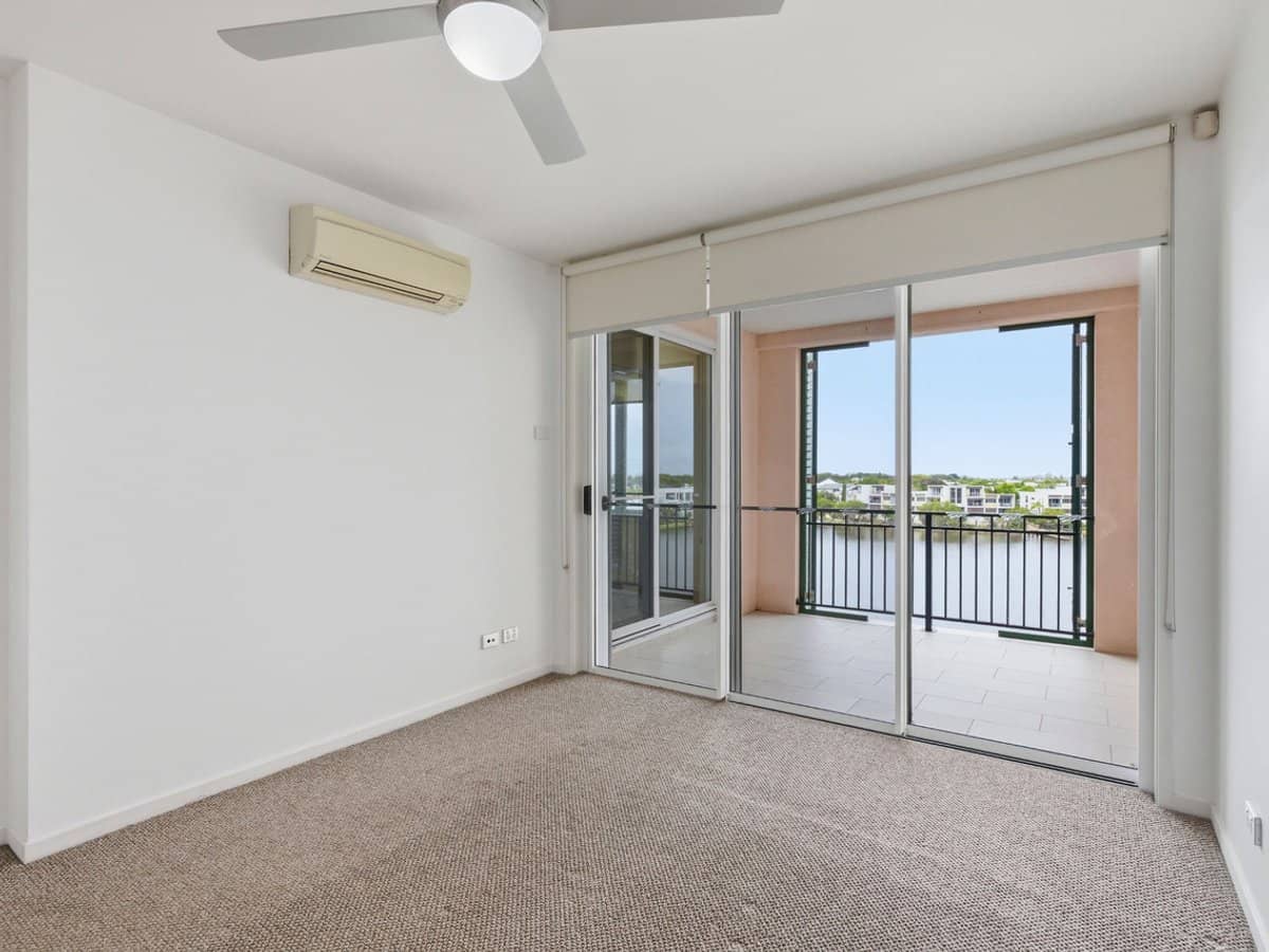 3030 The Boulevarde, CARRARA - Thumbnail 8