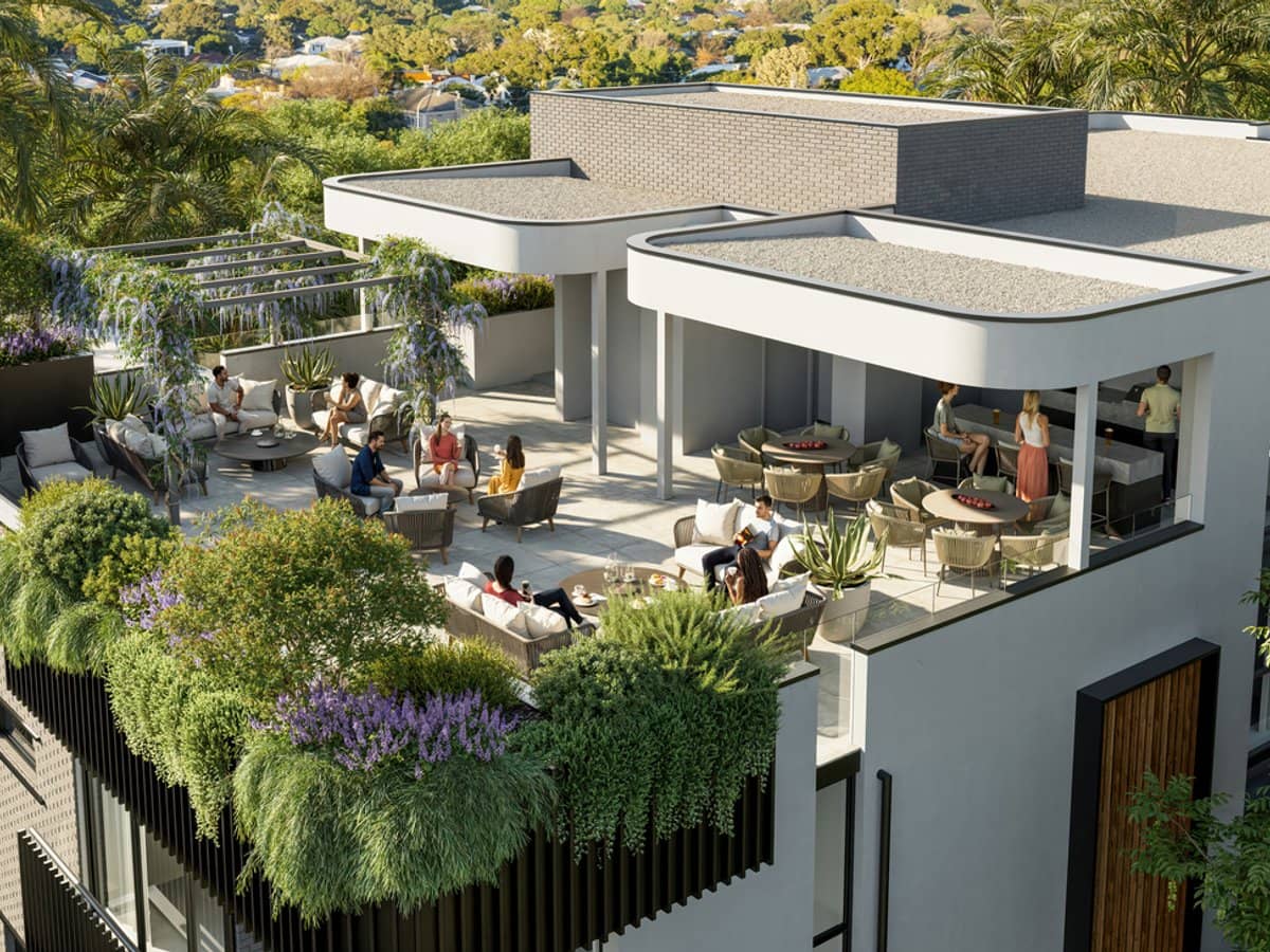 98 Eugaree Street, SOUTHPORT - Thumbnail 2