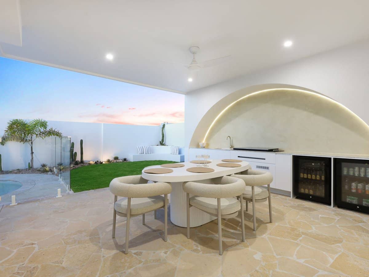 9049 The Point Circuit, Sanctuary Cove - Thumbnail 4