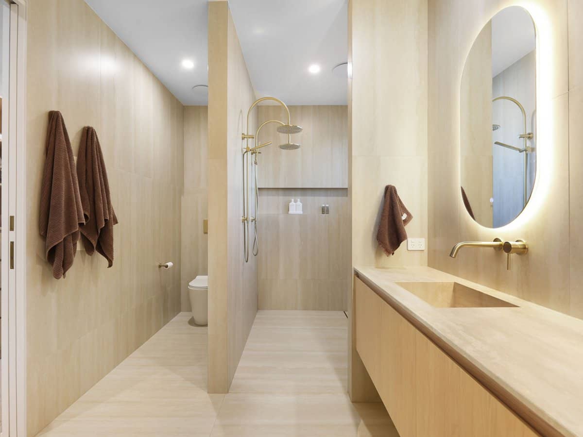 9049 The Point Circuit, Sanctuary Cove - Thumbnail 12