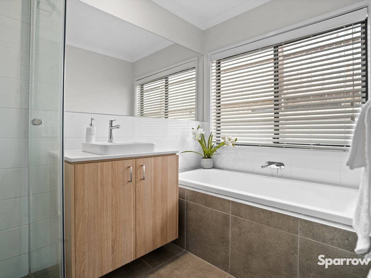 68 Melaleuca Way, BAHRS SCRUB - Thumbnail 20