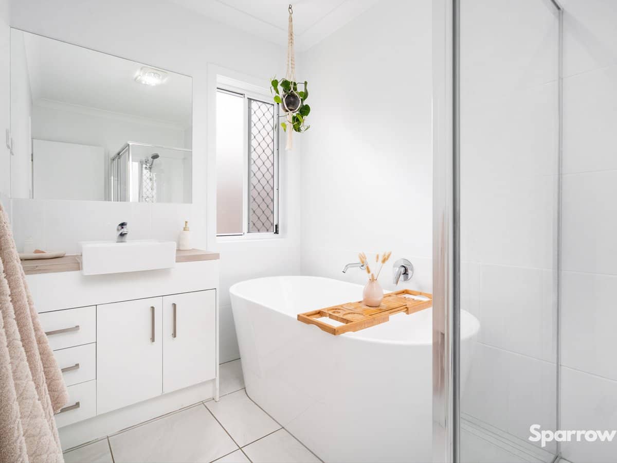32 Lapwing Drive, BAHRS SCRUB - Thumbnail 16