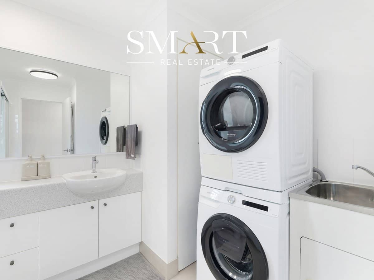 8-10 Ahern Street, LABRADOR - Thumbnail 27