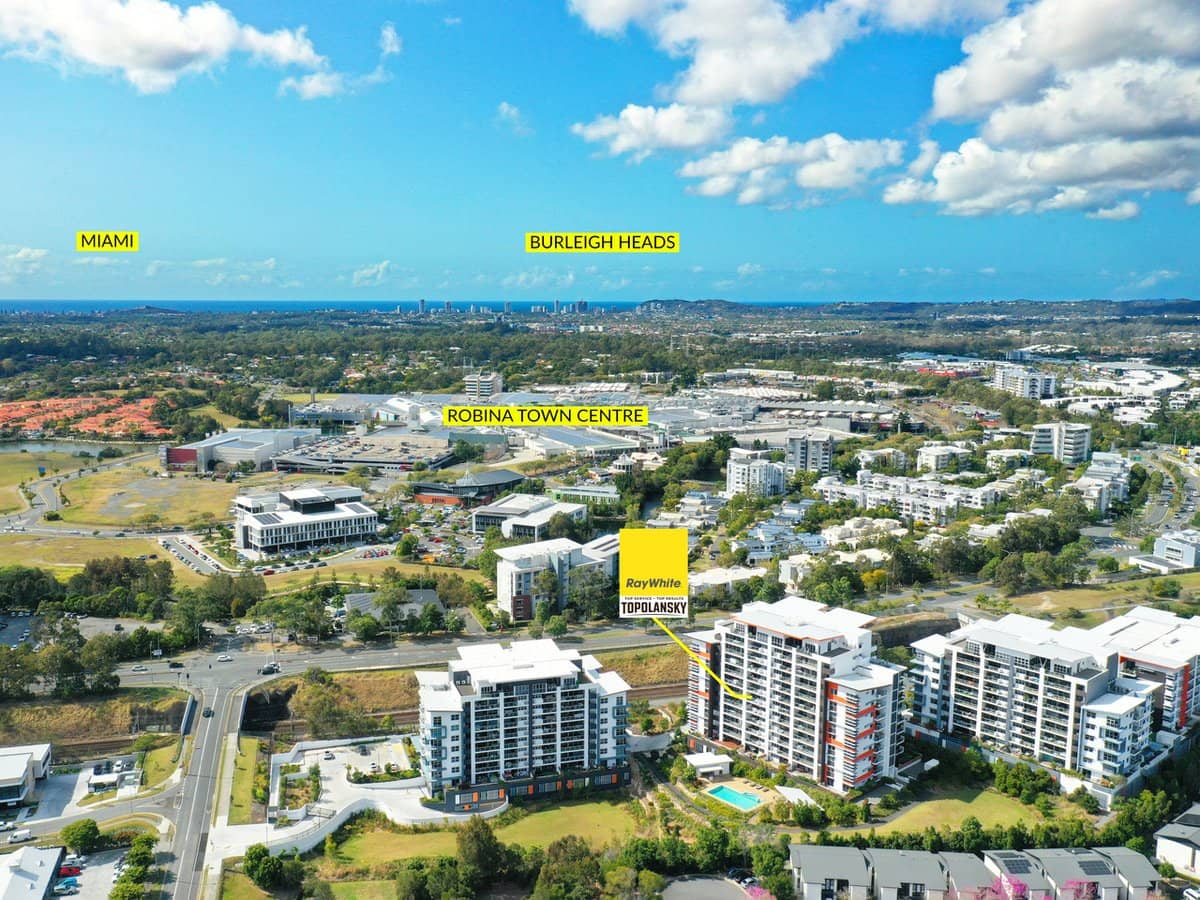 42 Laver Drive, ROBINA - Thumbnail 12