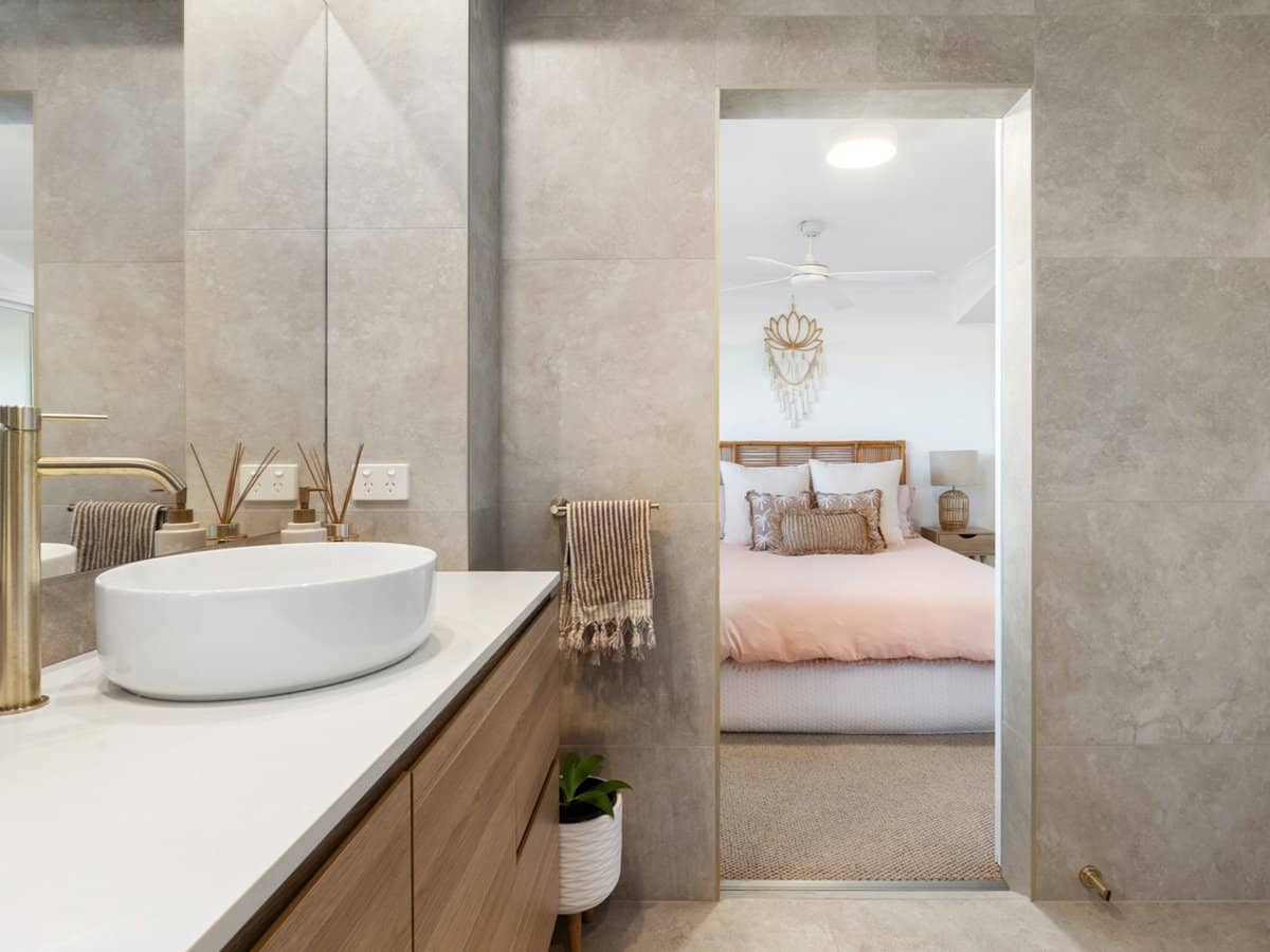 21-25 Peerless Avenue, MERMAID BEACH - Thumbnail 14