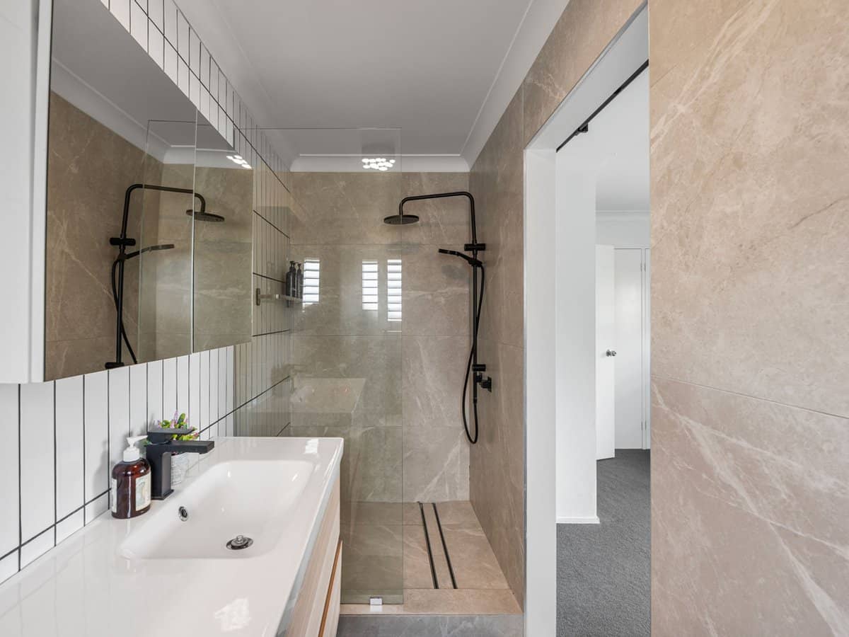 33-39 Hooker Boulevard, BROADBEACH WATERS - Thumbnail 15