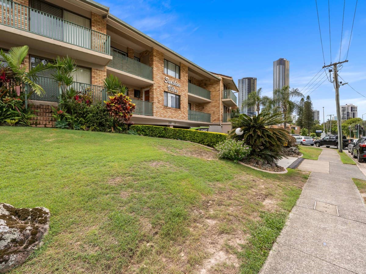 33-39 Hooker Boulevard, BROADBEACH WATERS - Thumbnail 22