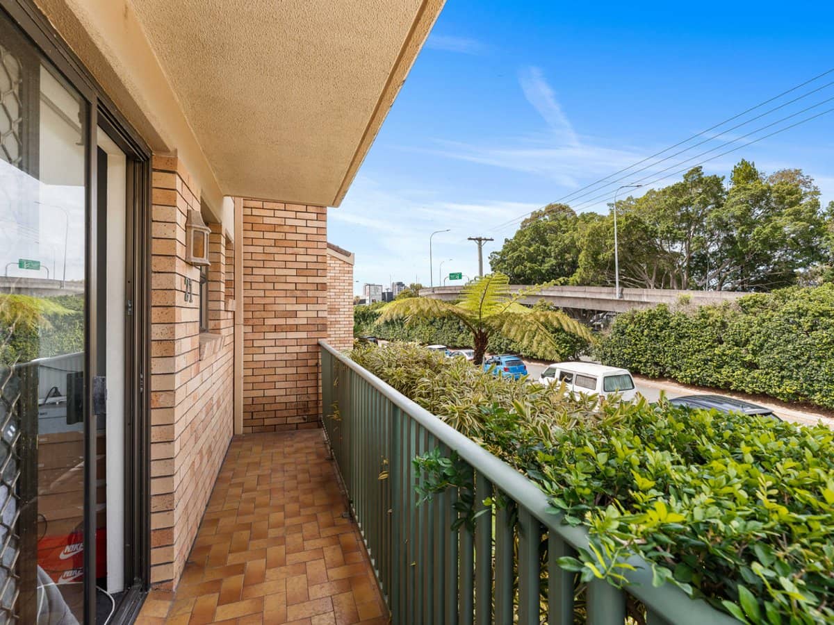 33-39 Hooker Boulevard, BROADBEACH WATERS - Thumbnail 23